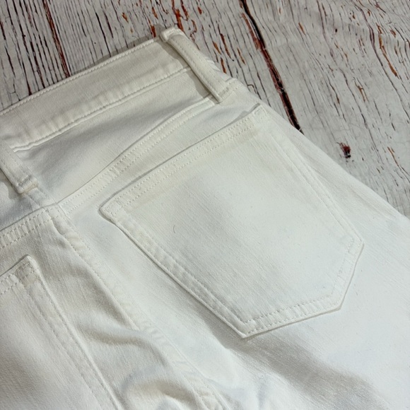 NWT J. Crew 9" mid-rise toothpick jean in white - Picture 10 of 10